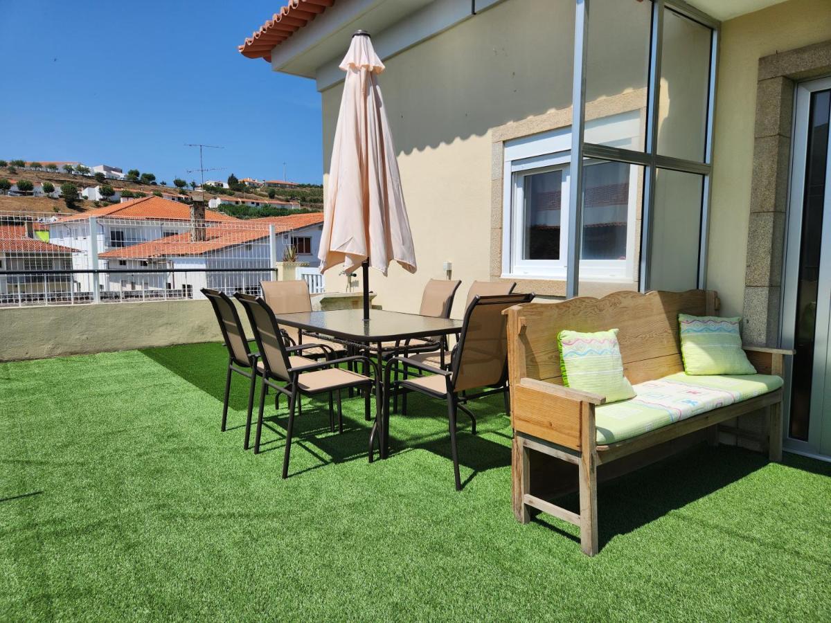 Casa Da Avo Aninhas Villa Freixo de Espada a Cinta Luaran gambar
